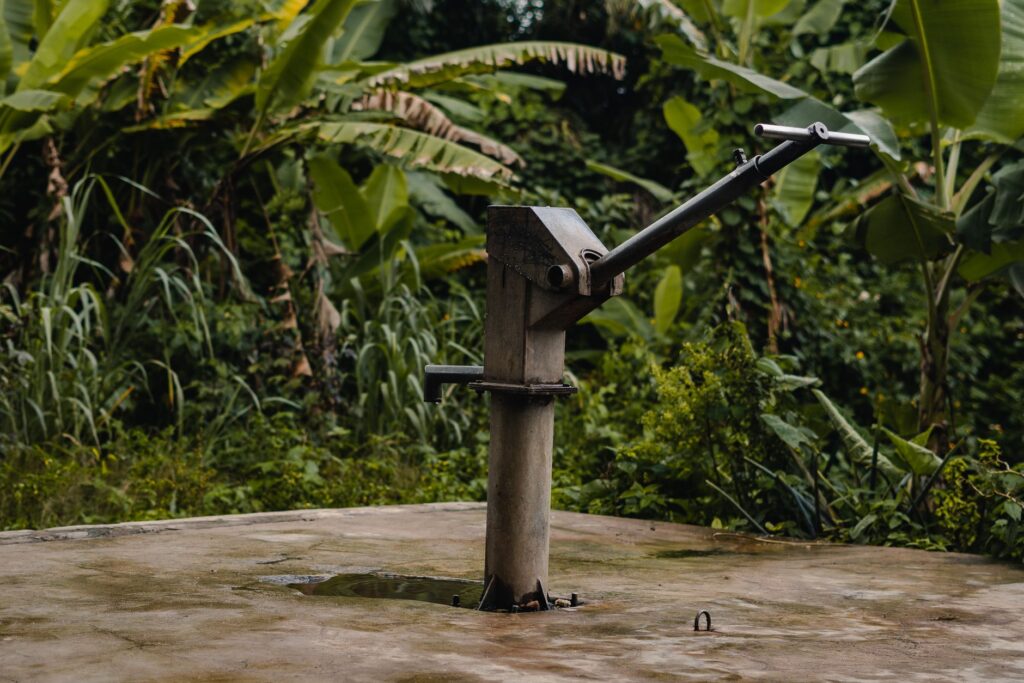 Pompa Grundfos atau Pompa Lokal untuk Proyek di Tegal?